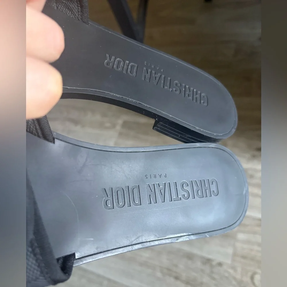 Christian Dior Dio(r)evolution black slides